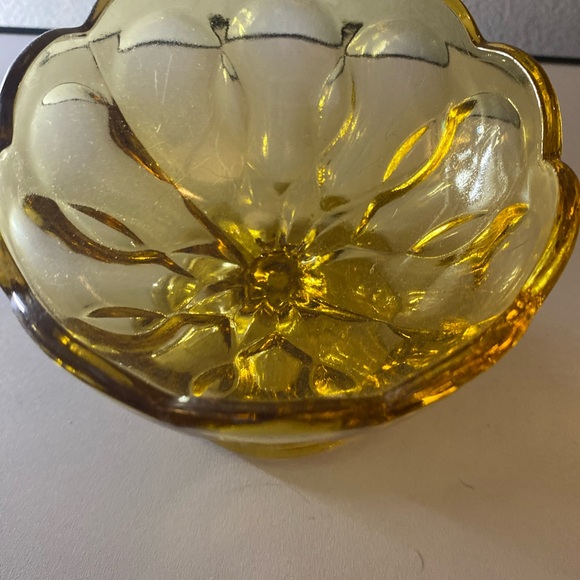 Vintage Amber Candy Dish - Picture 4 of 13